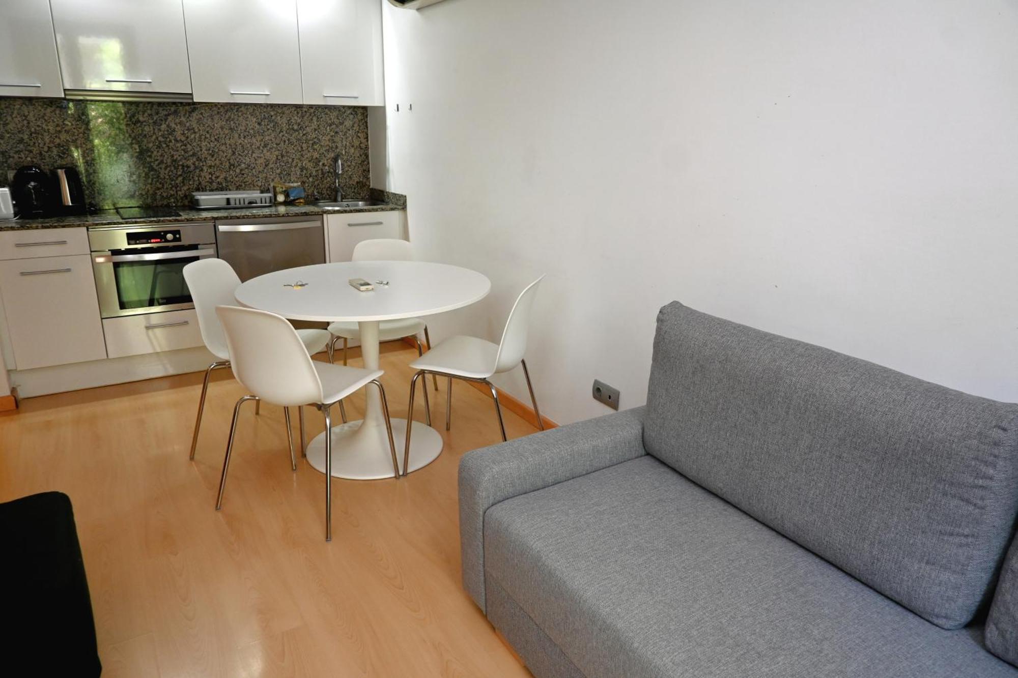 Appartement Homenfun Hospital Clinic L *